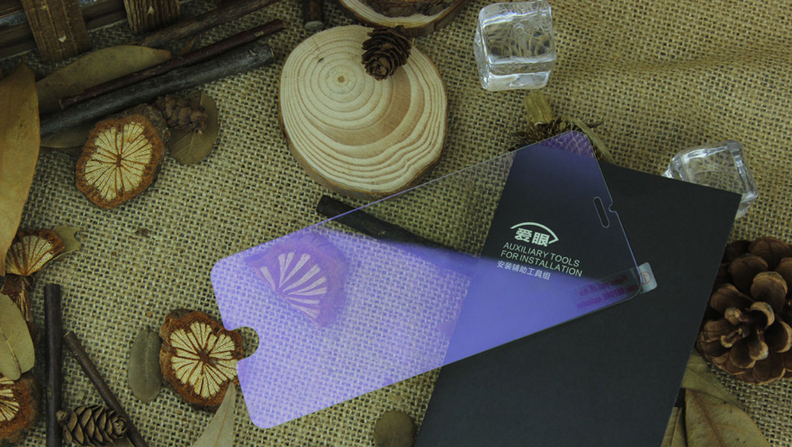 防藍(lán)光鋼化玻璃膜防指紋油污